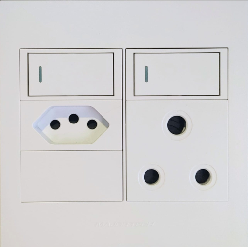 Flush Mounted SSO (1 x 16A 3PIN / 1 x 3PIN EURO SOCKET) - Veti